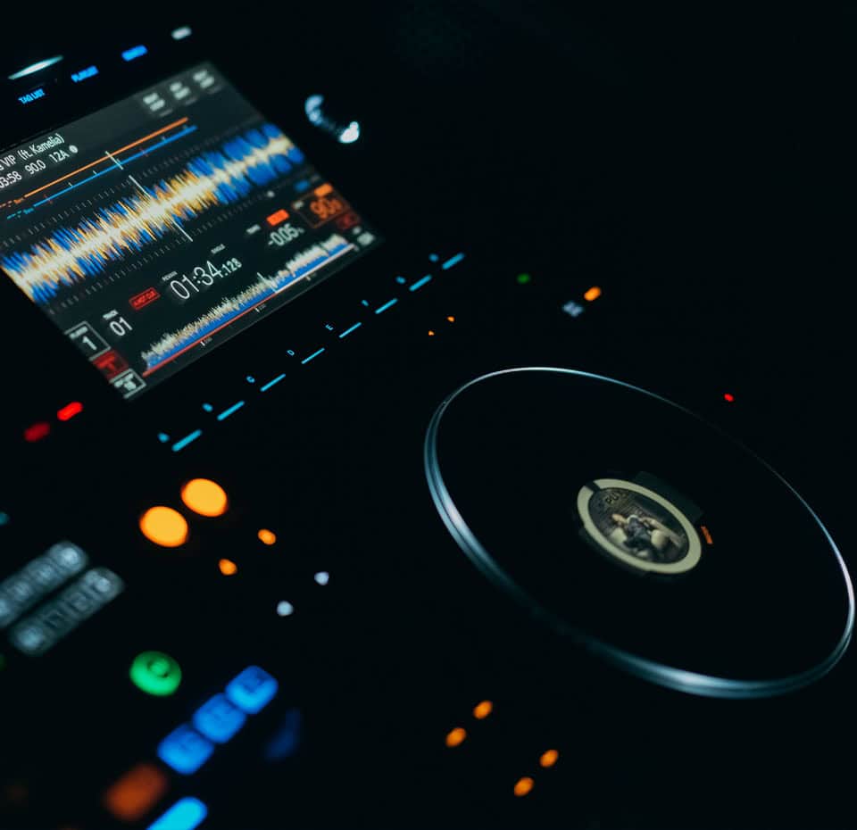 >Entertainment and Audio Visual Services in Dubai